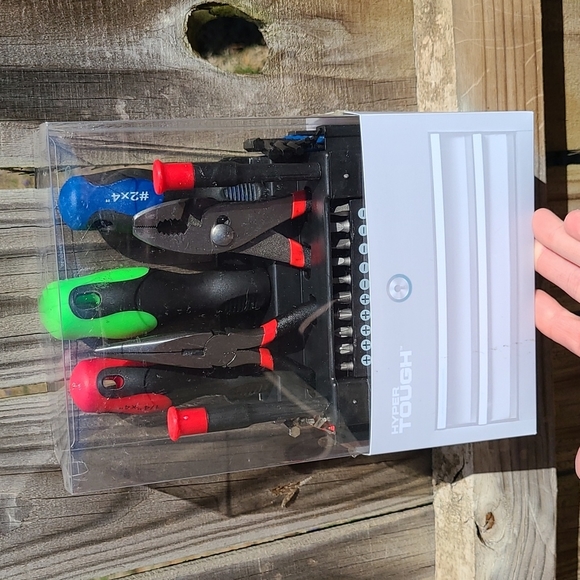 Hyper Tough Other - 33 Piece Home Use Gift Set NEW